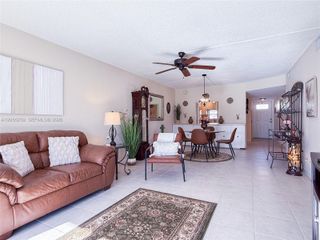 9420 S Hollybrook Lake Drive 108, Pembroke Pines, FL 33025
