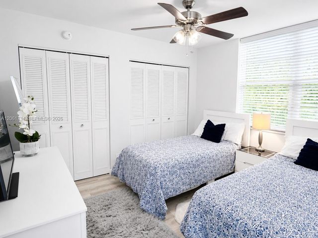 9420 Poinciana Pl 417, Davie, FL 33324
