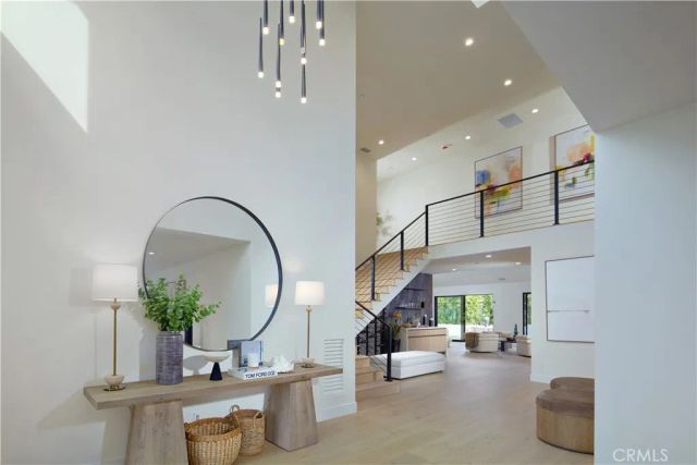 1312 Dover Drive, Newport Beach, CA 92660