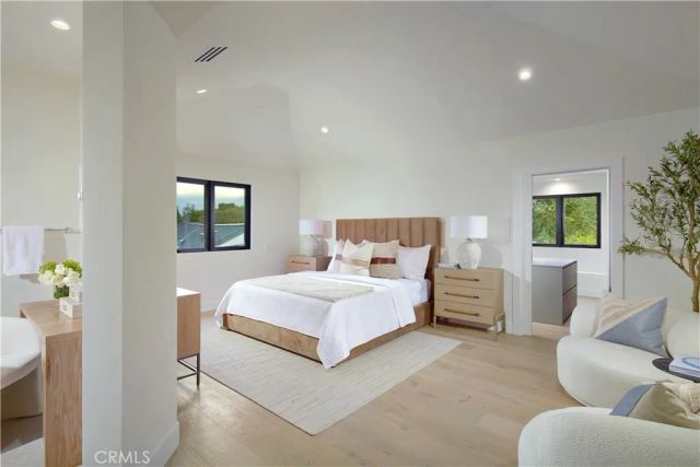 1312 Dover Drive, Newport Beach, CA 92660