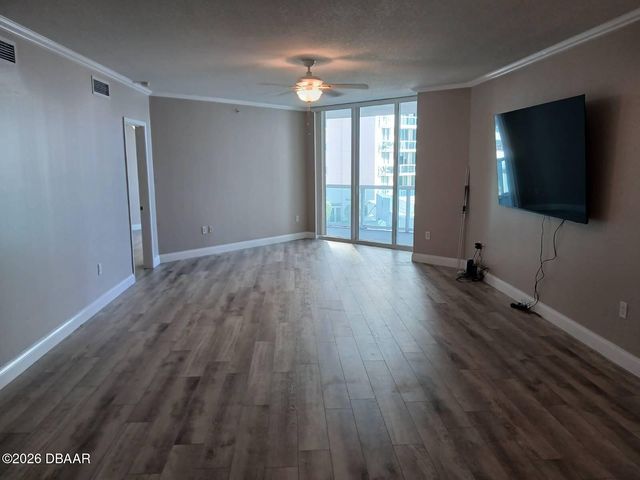 231 Riverside Dr Unit 308, Holly Hill, FL 32117