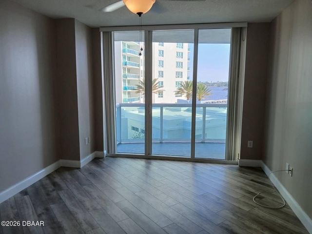 231 Riverside Dr Unit 308, Holly Hill, FL 32117