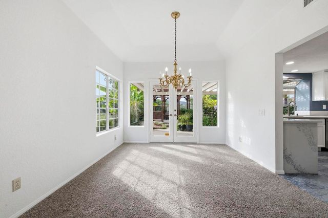 13906 Royal Dornoch Sq, San Diego, CA 92128