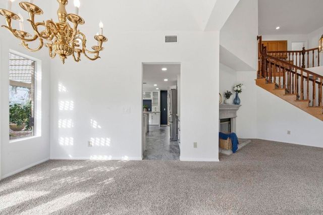 13906 Royal Dornoch Sq, San Diego, CA 92128