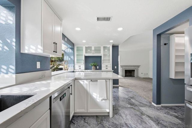 13906 Royal Dornoch Sq, San Diego, CA 92128