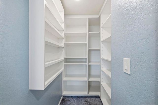 13906 Royal Dornoch Sq, San Diego, CA 92128