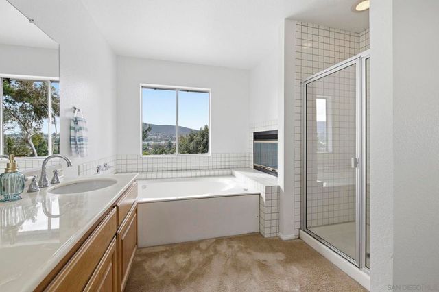 13906 Royal Dornoch Sq, San Diego, CA 92128