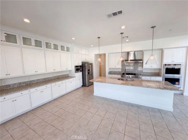 17698 Col Ranch, Riverside, CA 92503