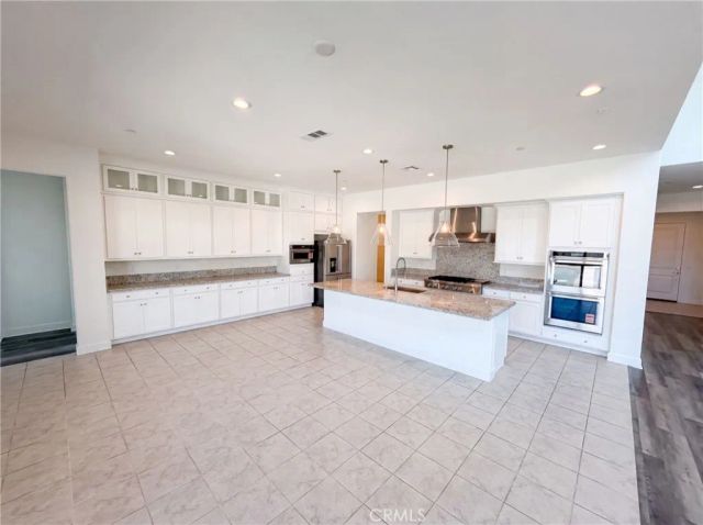 17698 Col Ranch, Riverside, CA 92503