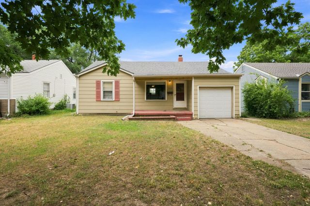 923 N Belmont Ave, Wichita, KS 67208