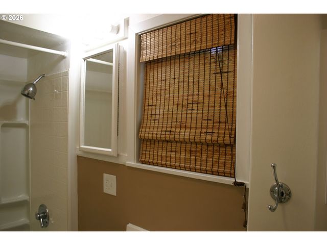 13107 Se 21ST Ave, Milwaukie, OR 97222