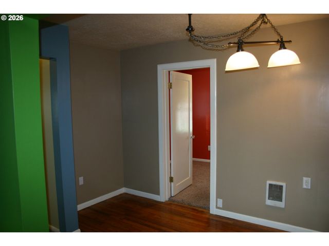 13107 Se 21ST Ave, Milwaukie, OR 97222