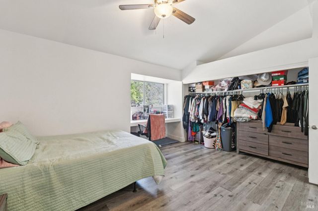 3642 Alamo Dr, Vacaville, CA 95687