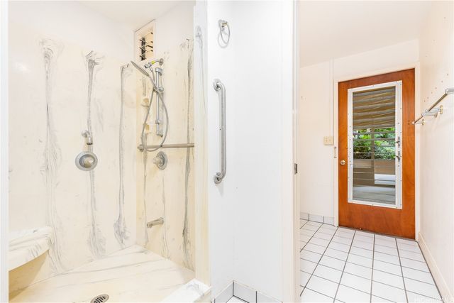 99-941 Hulumanu Street, Aiea, HI 96701