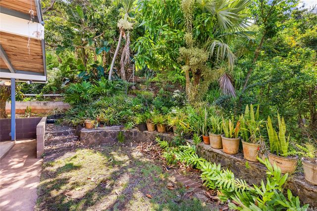 99-941 Hulumanu Street, Aiea, HI 96701