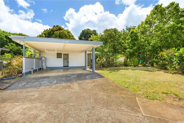 99-941 Hulumanu Street, Aiea, HI 96701