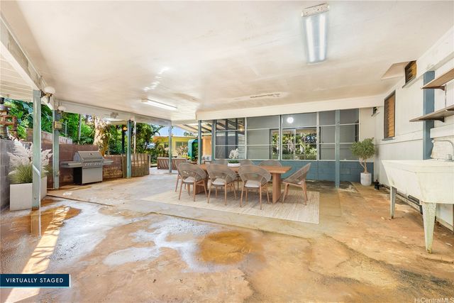 99-941 Hulumanu Street, Aiea, HI 96701