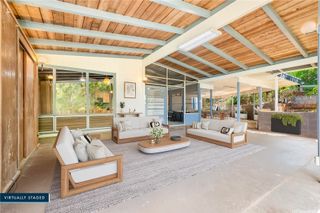 99-941 Hulumanu Street, Aiea, HI 96701