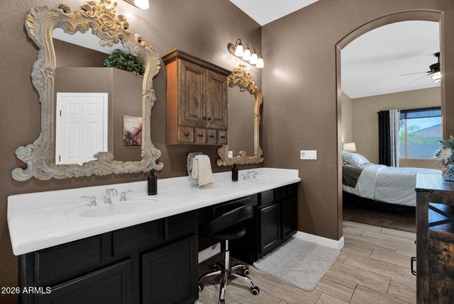 7965 W ROBIN Lane, Peoria, AZ 85383