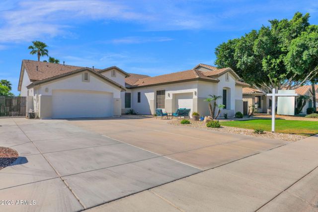 7965 W ROBIN Lane, Peoria, AZ 85383
