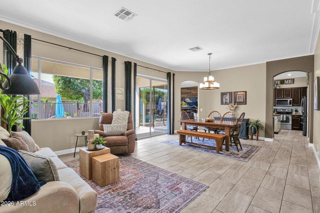 7965 W ROBIN Lane, Peoria, AZ 85383