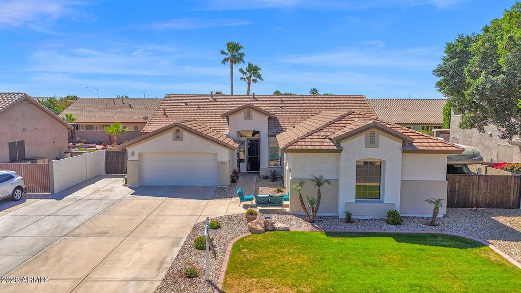 7965 W ROBIN Lane, Peoria, AZ 85383