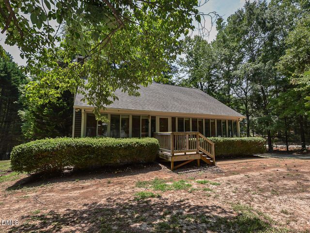 439 Shawnee Drive, Louisburg, NC 27549