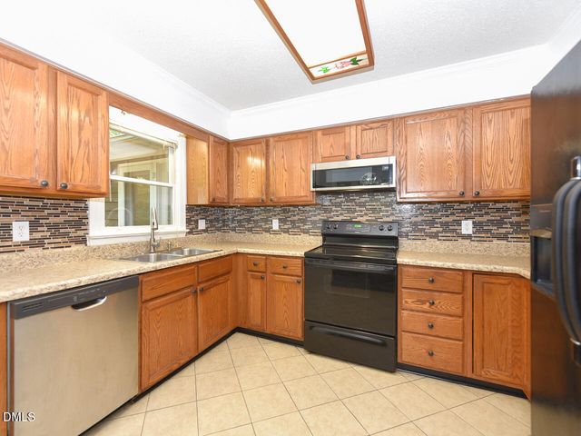 439 Shawnee Drive, Louisburg, NC 27549