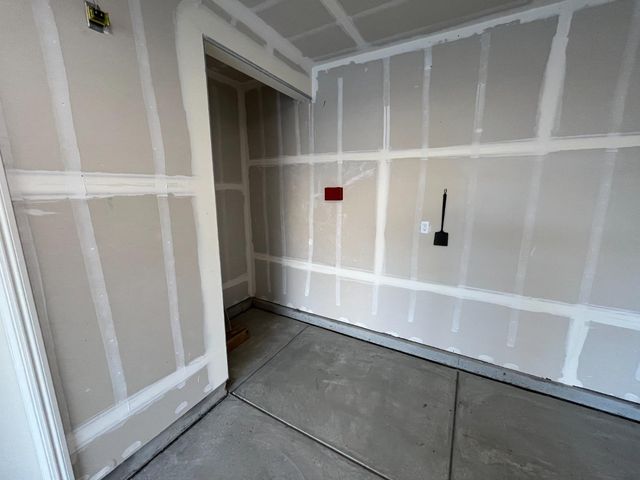 224 Arbor Drive S, Madera, CA 93636