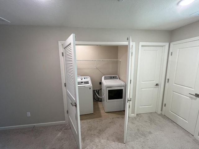 224 Arbor Drive S, Madera, CA 93636