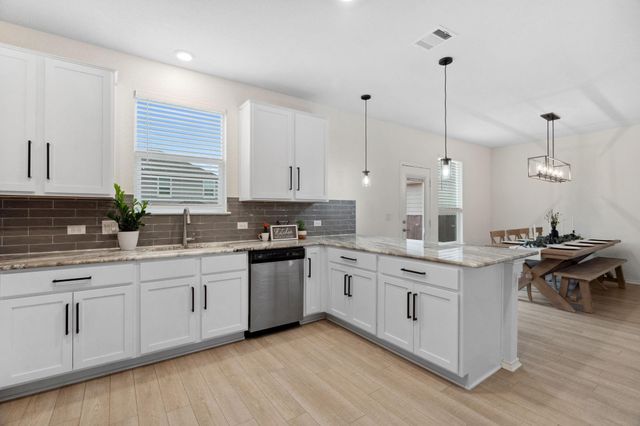 6509 Wagon Spring ST, Del Valle, TX 78617