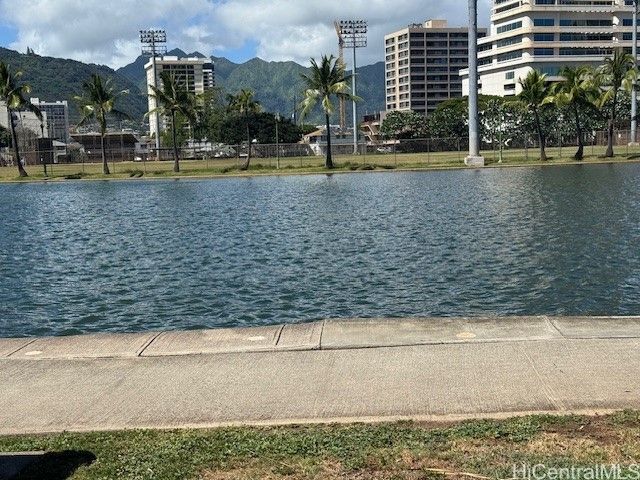 303 Liliuokalani Avenue 602, Honolulu, HI 96815