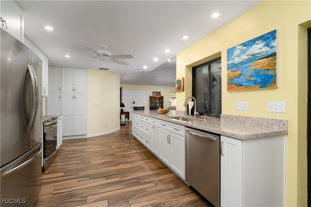 12070 Bohman LN, Bokeelia, FL 33922