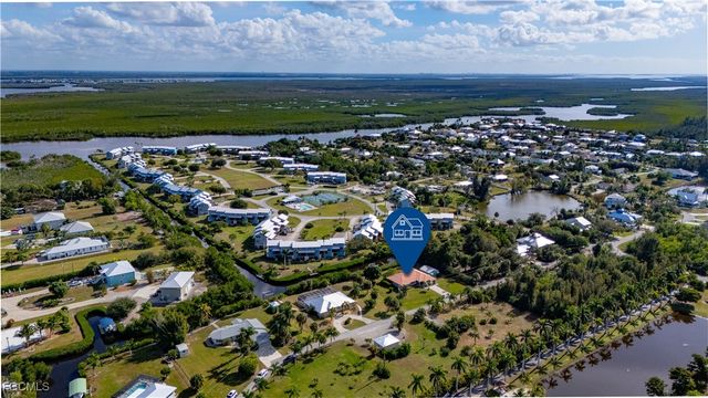 12070 Bohman LN, Bokeelia, FL 33922