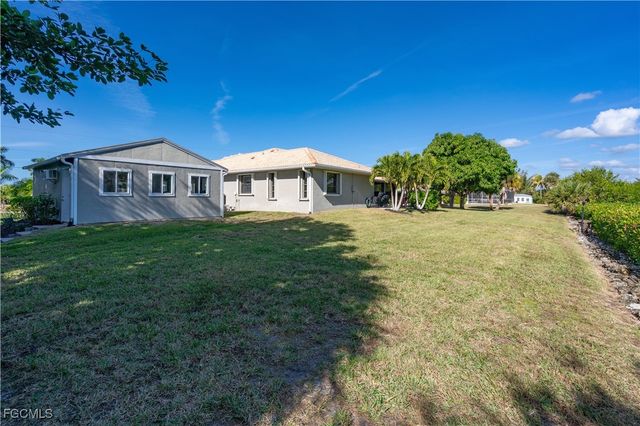 12070 Bohman LN, Bokeelia, FL 33922