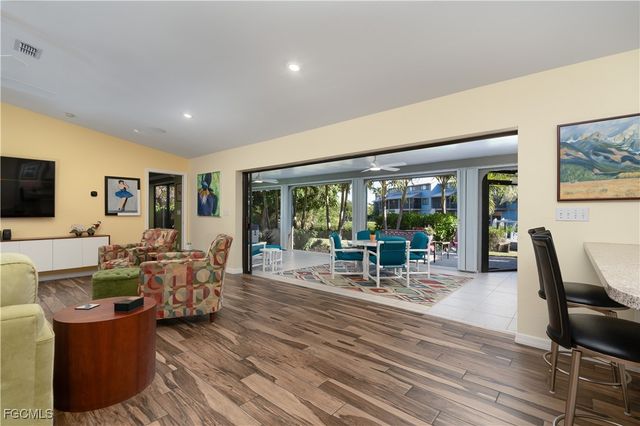 12070 Bohman LN, Bokeelia, FL 33922