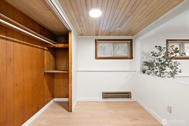 12216 12th Avenue S, Seattle, WA 98168