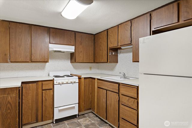 12216 12th Avenue S, Seattle, WA 98168
