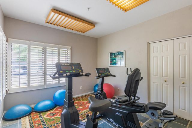 6885 E Cochise Road Apt 229, Paradise Valley, AZ 85253