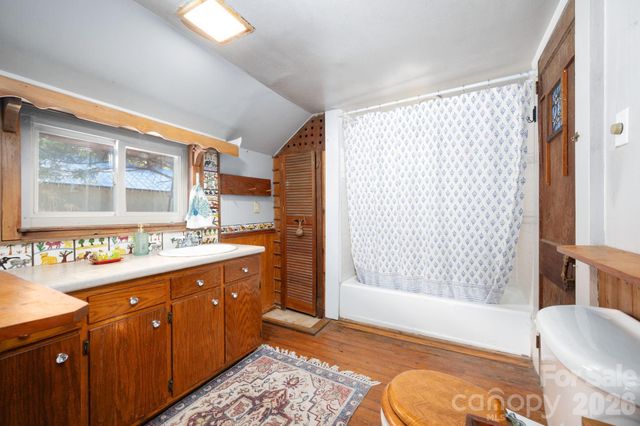 1265 Dillingham Road, Barnardsville, NC 28709