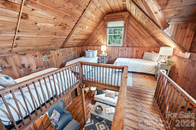 1265 Dillingham Road, Barnardsville, NC 28709