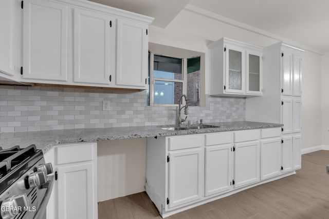 10732 Pleasant Sand Drive, El Paso, TX 79924