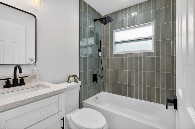 3223 73RD STREET N, St Petersburg, FL 33710