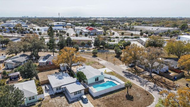 3223 73RD STREET N, St Petersburg, FL 33710