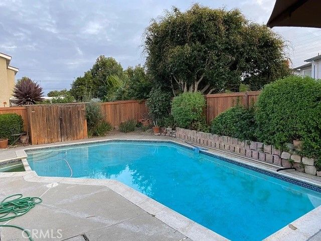9212 Heatherton, Huntington Beach, CA 92646