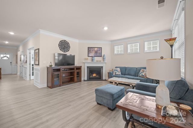 106 S Shayna Road, Troutman, NC 28166