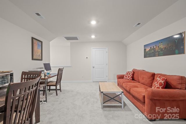 106 S Shayna Road, Troutman, NC 28166