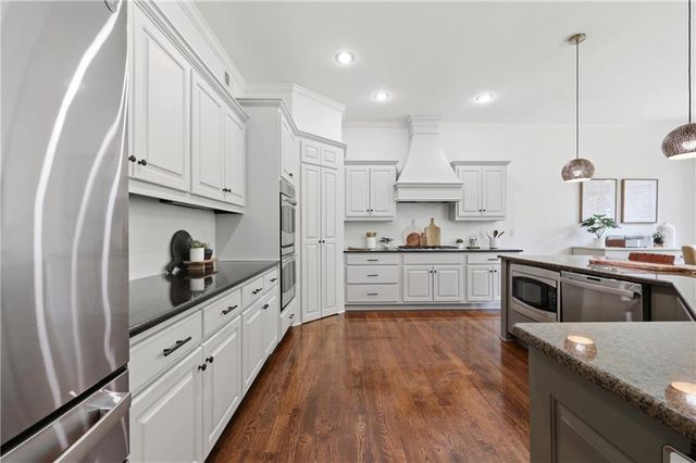 14775 NW 66th Terrace, Parkville, MO 64152