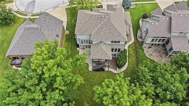 14775 NW 66th Terrace, Parkville, MO 64152