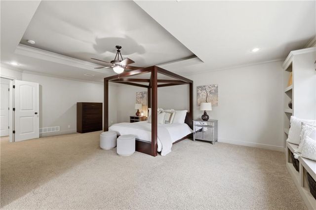 14775 NW 66th Terrace, Parkville, MO 64152